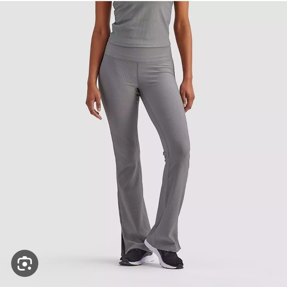 NEW Freely Dolly Flare Pant, Sz L, Sedona Sage - Picture 1 of 8